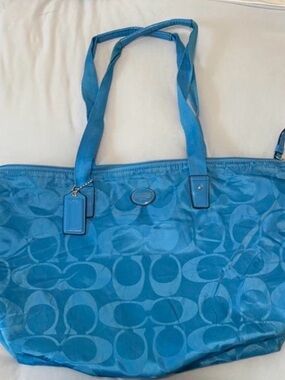 Coach Blue Signature Logo Large Zip Top Tote Bag w/ Hang Tag Lightweight